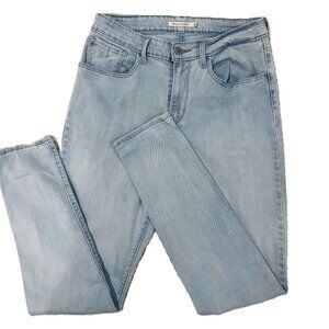 Levi High Rise Skinny Jeans.